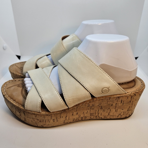 Born Kapiti Platform Wedge Sandals - Picture 1 of 7